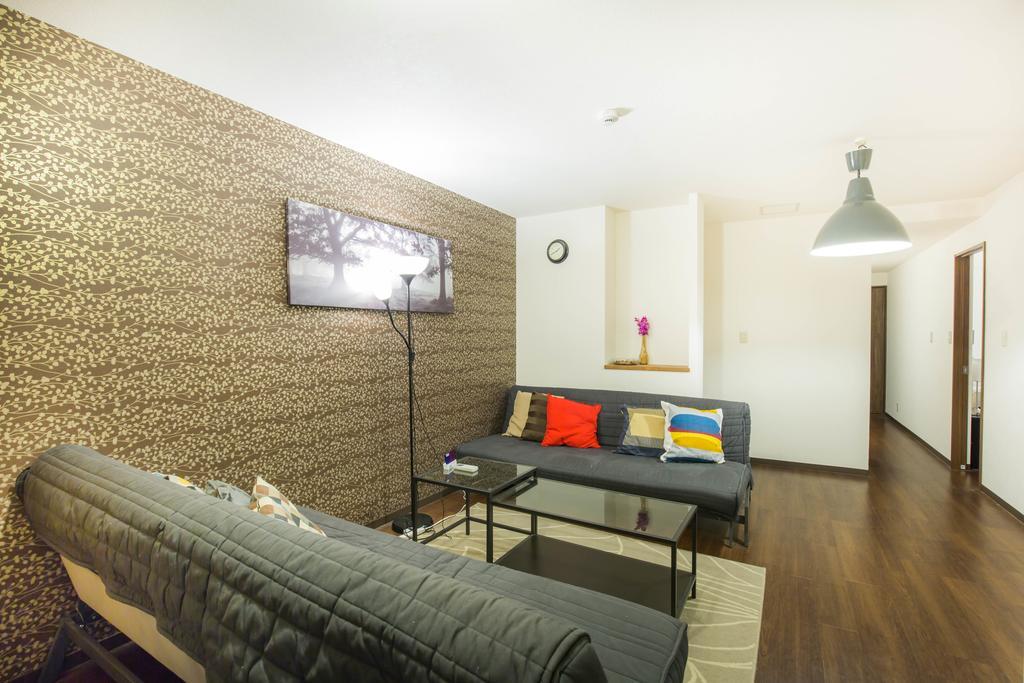 Appartamento Sakuragawa House Osaka Esterno foto